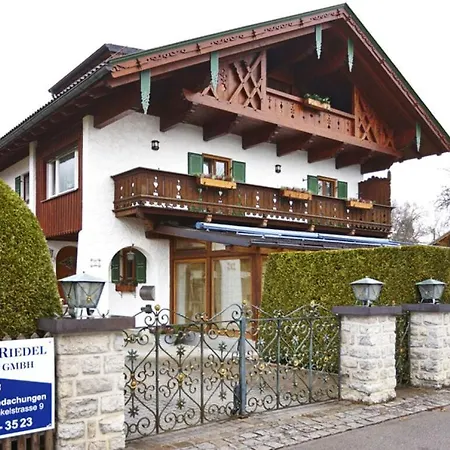 Zugspitzblick-riedel * Garmisch-Partenkirchen